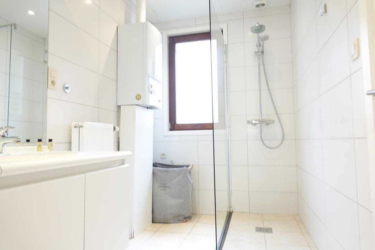 The View - Spacious 2 Bdr Appt In With View Antwerpen Eksteriør billede