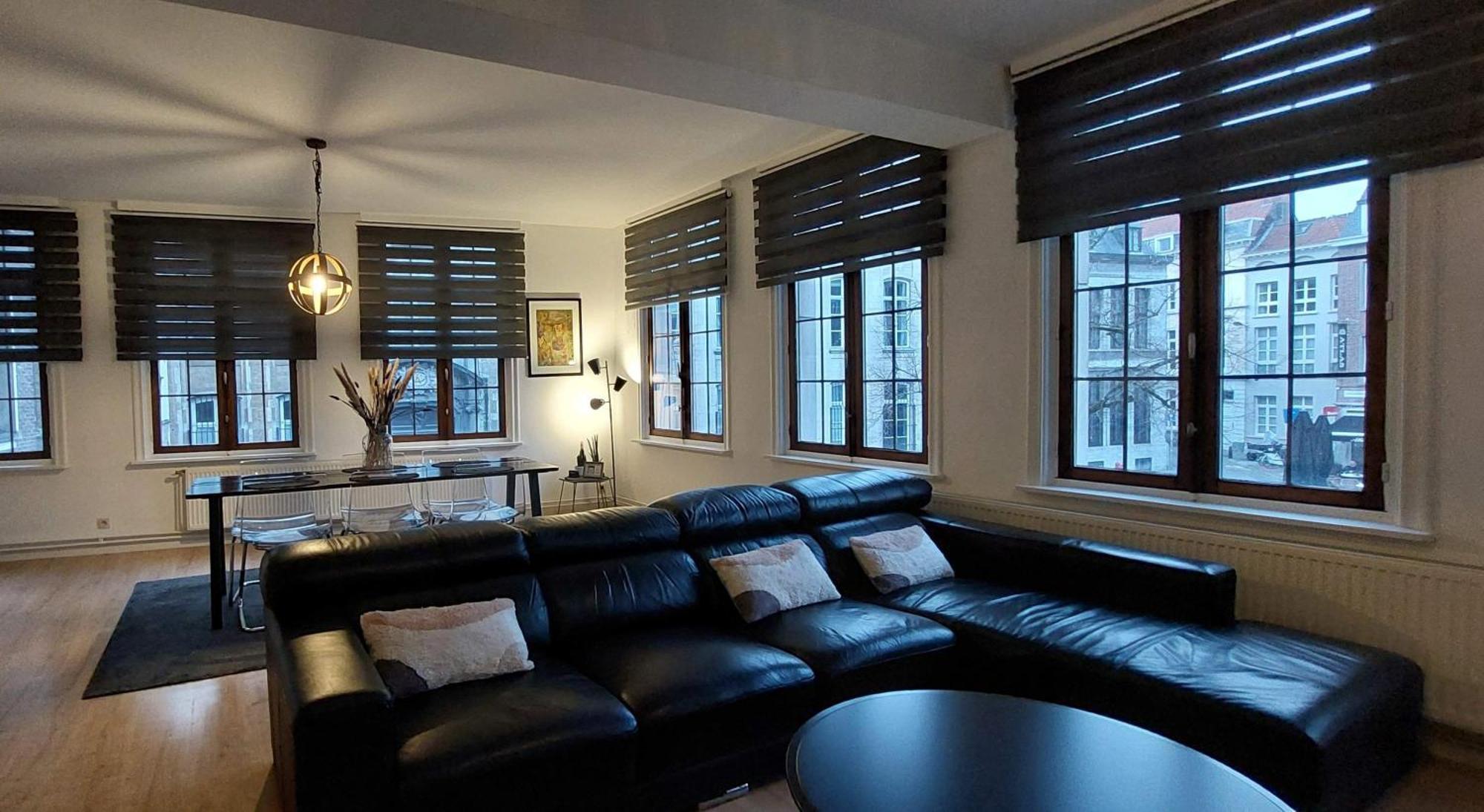 The View - Spacious 2 Bdr Appt In With View Antwerpen Eksteriør billede